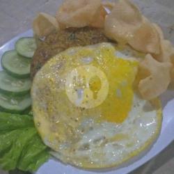 Nasi Goreng Kecap   Teh Tawar