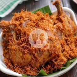 Ayam Kampung Serundeng 1/2 Ekor