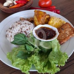 Paket Nasi Tutug Oncom