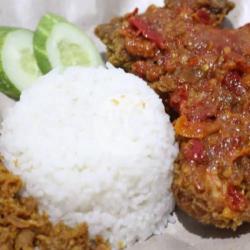 Nasi Ayam Goreng Oregano Sambal Terasi Asam Pedas   Ikan Asin Goreng Krispy