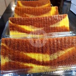 Marmer Cake / Bolu Batik