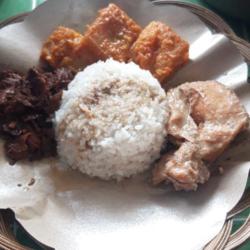 Nasi Gudeg Ayam Opor