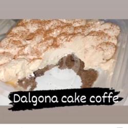 Dalgona Coffee Cake