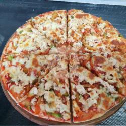 Pizza Ayam Keju Mozzarella 30 Cm