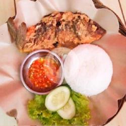 Ikan Mas Cobek Nasi Liwet