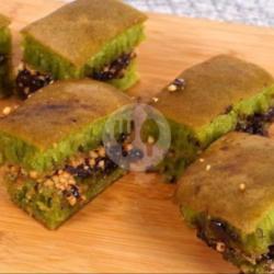 Terang Bulan Pandan Coklat Kacang Wijen