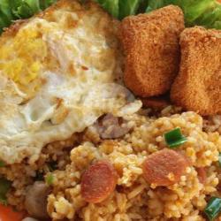 Nasi Goreng Naget ,sosis, Bakso Ikan