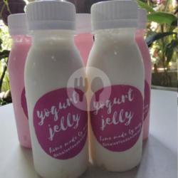 Yoghurt Jelly Lychee 120 Ml