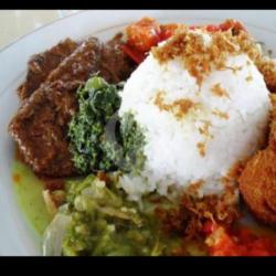 Nasi Hati Rendang