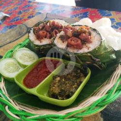 Nasi Bakar Cumi