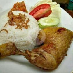 Nasi Ayam Goreng Jumbooo. (paha Utuh)