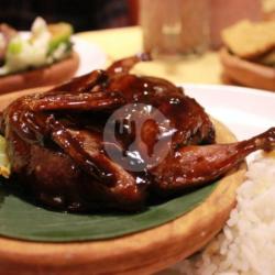 Nasi Uduk Burung Dara Bakar