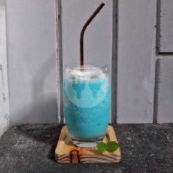 Milky Vanilla Blue (gelas Sedang 16oz)