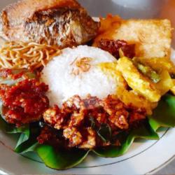 Nasi Campur Nila Spesial