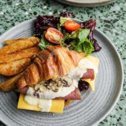 Beef And Mushroom Carbonara Sandwich