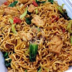 Mie Goreng Ayam (level Pedas 0-3)