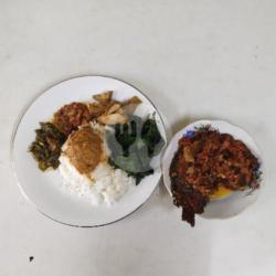 Nasi Ikan Mujair Balado