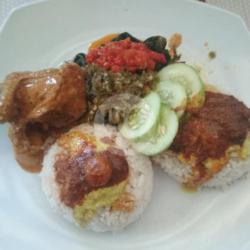 Nasi Dan Ayam Gulai