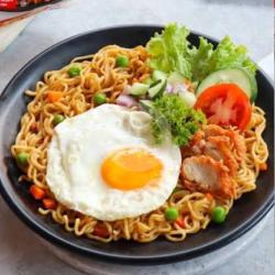 Indomie Goreng   Telur Mata Sapi