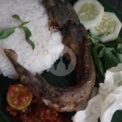 Penyetan Ikan Lele