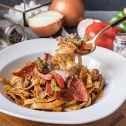 Fettucine Black Pepper Beef