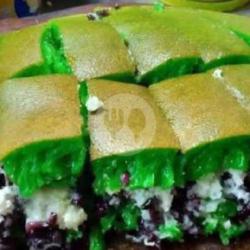 Martabak Manis Pandan Ketan Susu