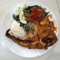 Nasi Rames Lele Goreng