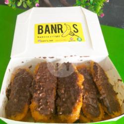 Banana Crispy Strawberry Isi 12