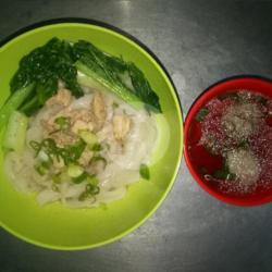 Kwetiauw Ayam Bakso