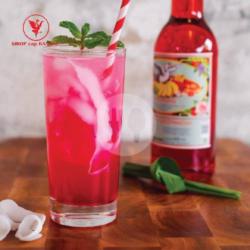 Es Kelapa   Sirop Merah