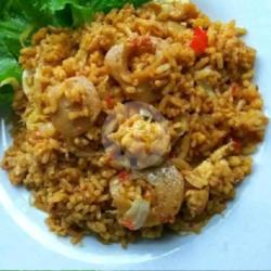 Nasi Goreng Special Bakso Dan Telur  Free Kerupuk (halal)