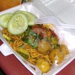 Mie Goreng Pedas   Cilok Sambel Cabe Rawit