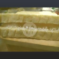 Roti Bakar Cheese Milk