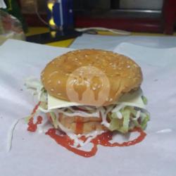 Burger Sapi Keju