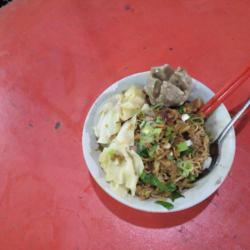 Mie Ayam  Bakso Urat   Pangsit