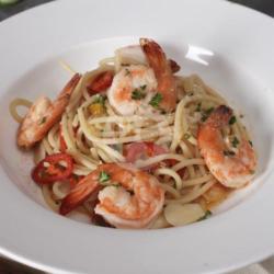 Pasta Aglio Olio Prawn