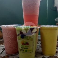 Jus Strawberry Melon Buah Nanas