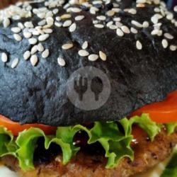 Black Burger Ayam