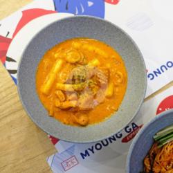 Rose Tteokbokki