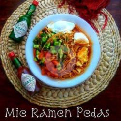 Mie Remen Sukiyaki Kuah (sosis / Sosis Iris   Telor)