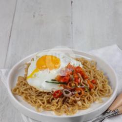 Indomie Goreng Telur Sambal Matah