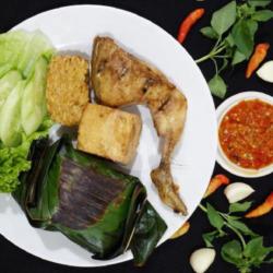 Ayam Goreng   Nasi Bakar   Tahu   Tempe