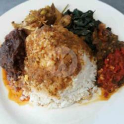 Nasi Padang Ikan Rendang Daging