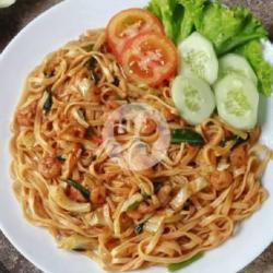 Mie Ifumie/mie Telor Goreng