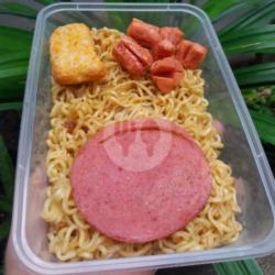 Miee Goreng (sedapgoreng Beef Naget Sosis)