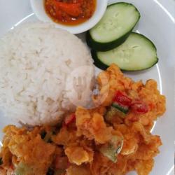 Nasi Ayam Telor Asin