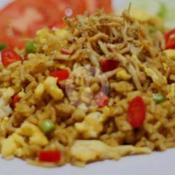 1 Porsi Nasi Goreng Ikan Tri Kelengger