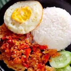 Nasi Ayam Telur Geprek