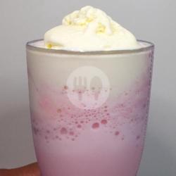 Ice Cream Strawbery Milkshake