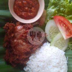 Nasi Ayam Goreng Laos